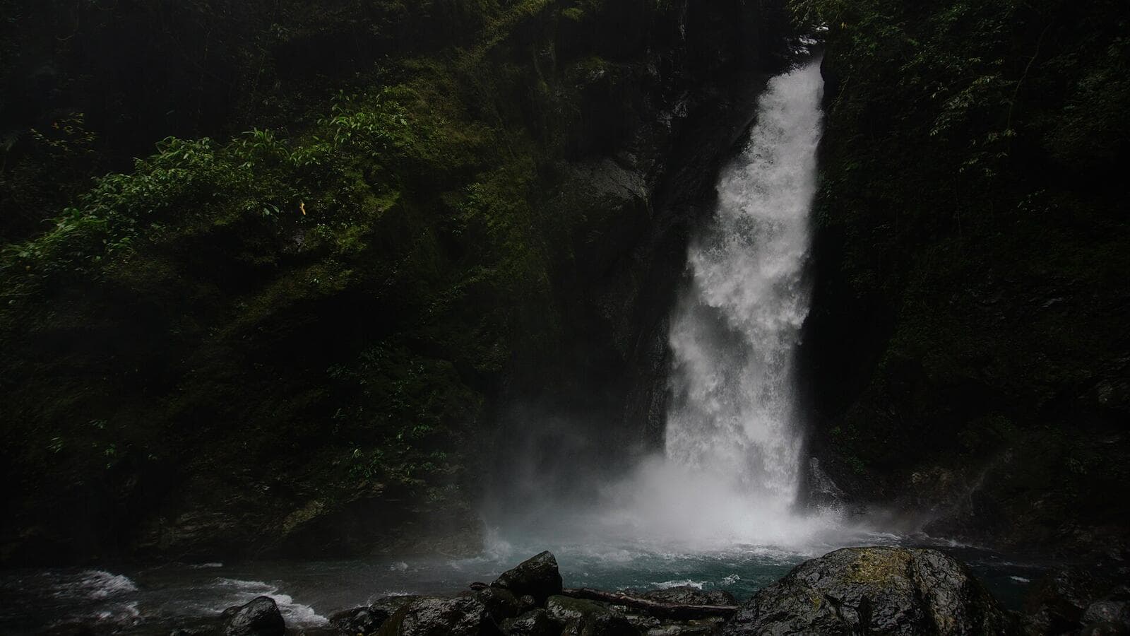 Ditumabo Falls in San Luis, Aurora